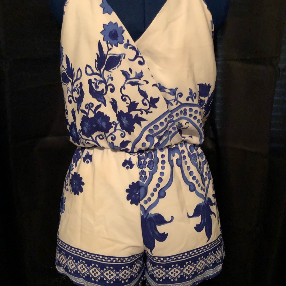 ADORABLE BLUE AND WHITE ROMPER